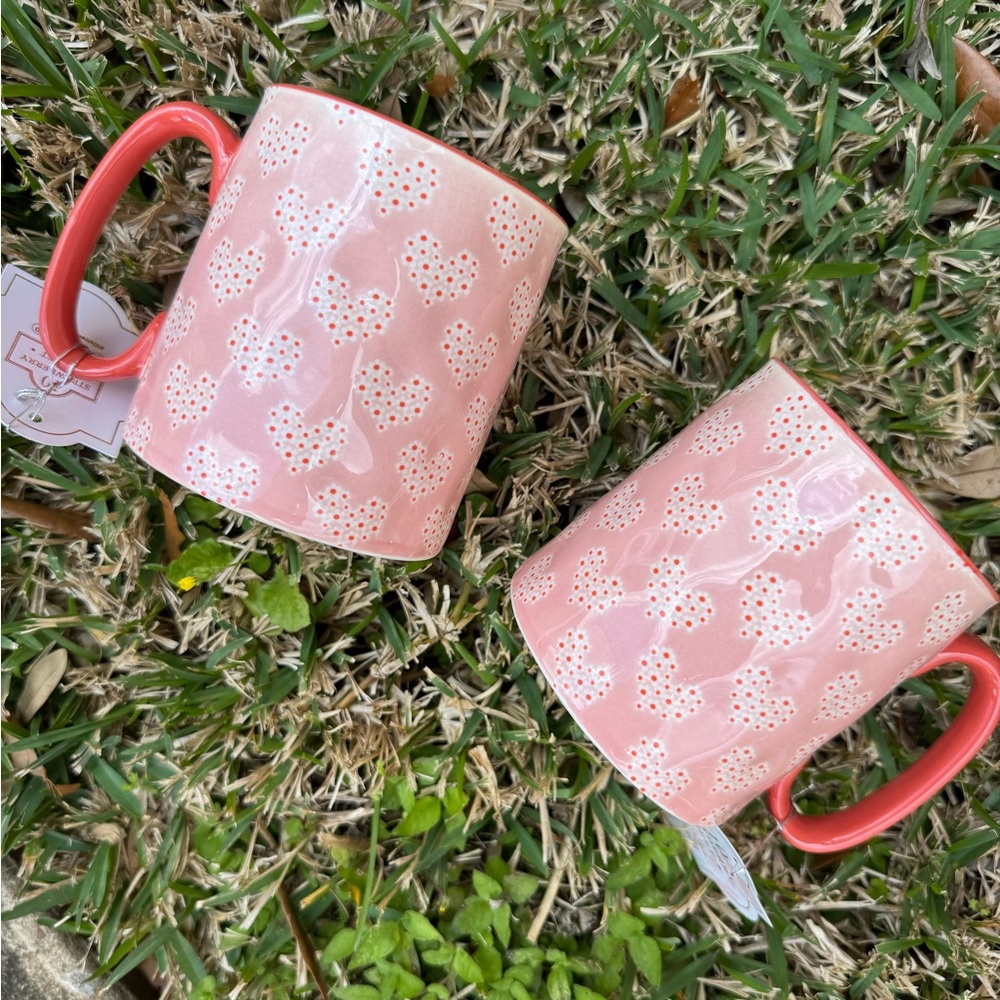 NWT Bella 10 Strawberry Street Pink Heart Pattern Ceramic Mugs - Set of 2
